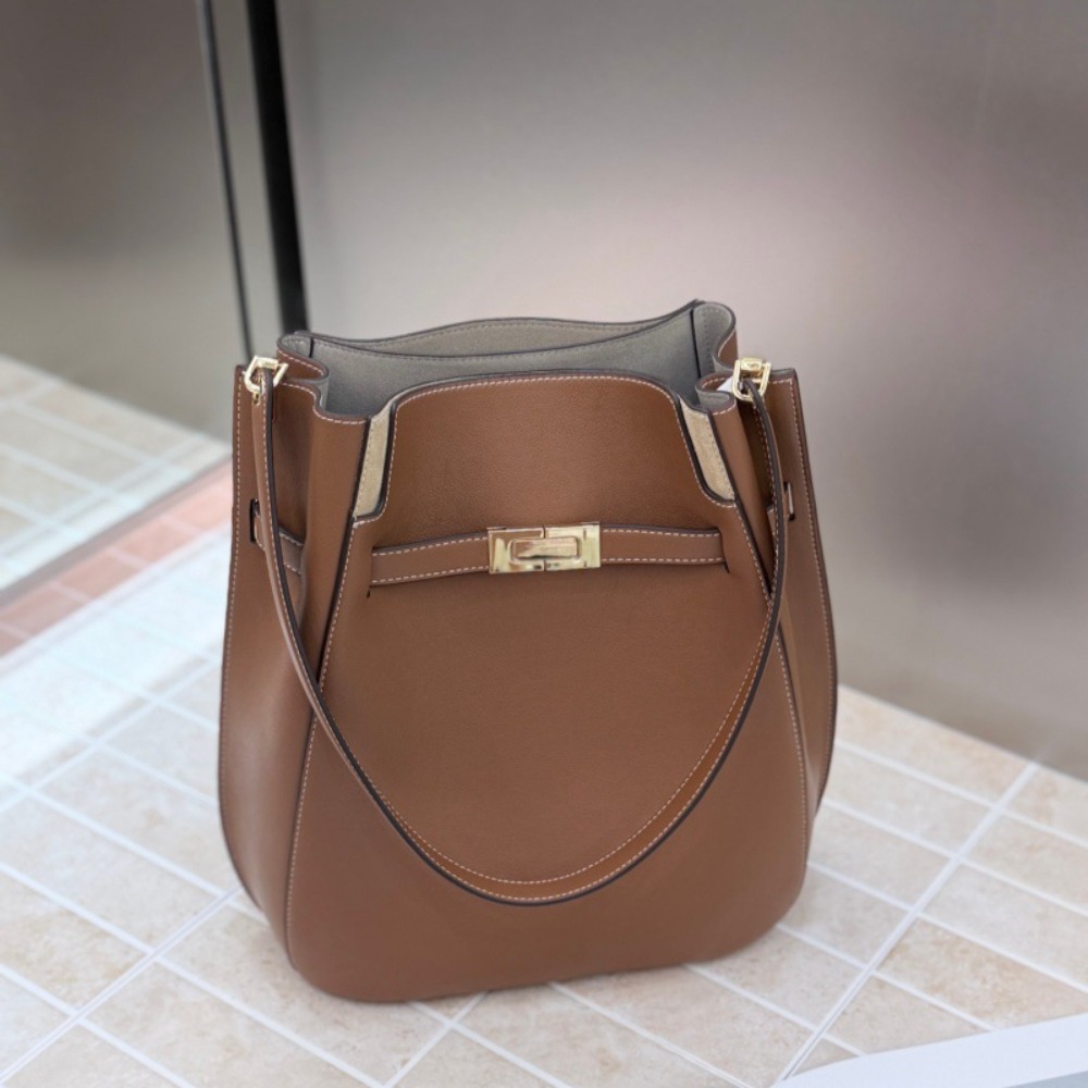 New Bucket Bag Old Money Wind  - đánh giá và giá Luxury Bags Tote
